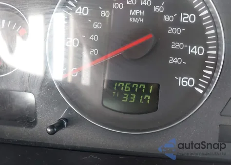 2006 Volvo S60 2.5T from USA, damaged, VIN YV1RS592962540019